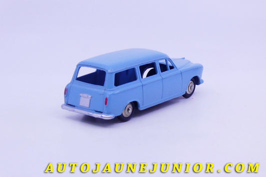 Le #4318 - Dinky Toys - Peugeot - 403 Familiale est en vente sur Auto Jaune Junior ! Découvrez nos collections de diecast Minialuxe, CIJ, C-I-J, JRD, J-R-D, Matchbox, Majorette… AutoJauneJunior.com : le site de vente en ligne et de partage pour les passionés de miniatures et collectionneurs de jouets anciens ! Des centaines de modèles en vente, et des nouveautés mises en ligne chaque jour à 21h00 !