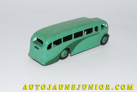 Le #4758 - Dinky Toys - AEC - Single Deck - car avec cabine décalée est en vente sur Auto Jaune Junior ! Découvrez nos collections de diecast Minialuxe, CIJ, C-I-J, JRD, J-R-D, Matchbox, Majorette… AutoJauneJunior.com : le site de vente en ligne et de partage pour les passionés de miniatures et collectionneurs de jouets anciens ! Des centaines de modèles en vente, et des nouveautés mises en ligne chaque jour à 21h00 !