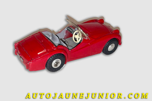 Le Spot-On Triumph TR3 Cabriolet est en vente sur Auto Jaune Junior ! Découvrez nos collections de diecast Minialuxe, CIJ, C-I-J, JRD, J-R-D, Matchbox, Majorette… AutoJauneJunior.com : LE site de partage pour les passionés de miniatures et collectionneurs de jouets anciens !