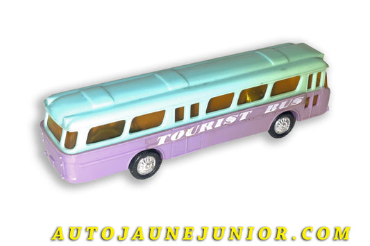 Le Blue Box Bussing Autocar de ligne "Tourist Bus" est en vente sur Auto Jaune Junior ! Découvrez nos collections de diecast Minialuxe, CIJ, C-I-J, JRD, J-R-D, Matchbox, Majorette… AutoJaune Junior ; AutoJauneJunior.com : LE site de partage pour les passionés de miniatures et collectionneurs de jouets anciens !