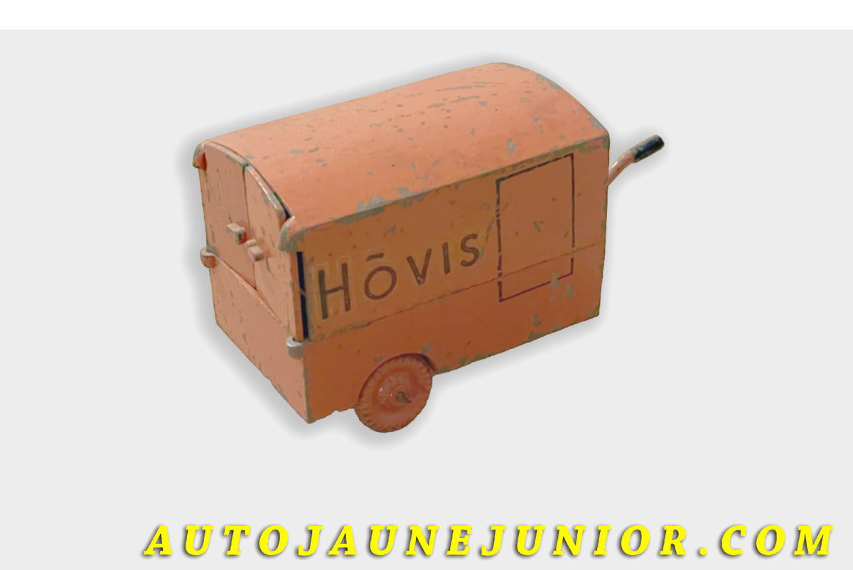 Le Charbens Remorque Remorque fourgon "Hovis" est en vente sur Auto Jaune Junior ! Découvrez nos collections de diecast Minialuxe, CIJ, C-I-J, JRD, J-R-D, Matchbox, Majorette… AutoJaune Junior ; AutoJauneJunior.com : LE site de partage pour les passionés de miniatures et collectionneurs de jouets anciens !