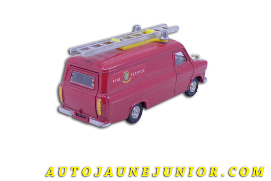 Le Dinky Toys Ford Transit Fourgon "Fire Service" est en vente sur Auto Jaune Junior ! Découvrez nos collections de diecast Minialuxe, CIJ, C-I-J, JRD, J-R-D, Matchbox, Majorette… AutoJaune Junior ; AutoJauneJunior.com : LE site de partage pour les passionés de miniatures et collectionneurs de jouets anciens !