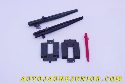 Le #5447 - Solido - Ensemble de constructeurs différents - Lot Accessoires est en vente sur Auto Jaune Junior ! Découvrez nos collections de diecast Minialuxe, CIJ, C-I-J, JRD, J-R-D, Matchbox, Majorette… AutoJauneJunior.com : le site de vente en ligne et de partage pour les passionés de miniatures et collectionneurs de jouets anciens ! Des centaines de modèles en vente, et des nouveautés mises en ligne chaque jour à 21h00 !