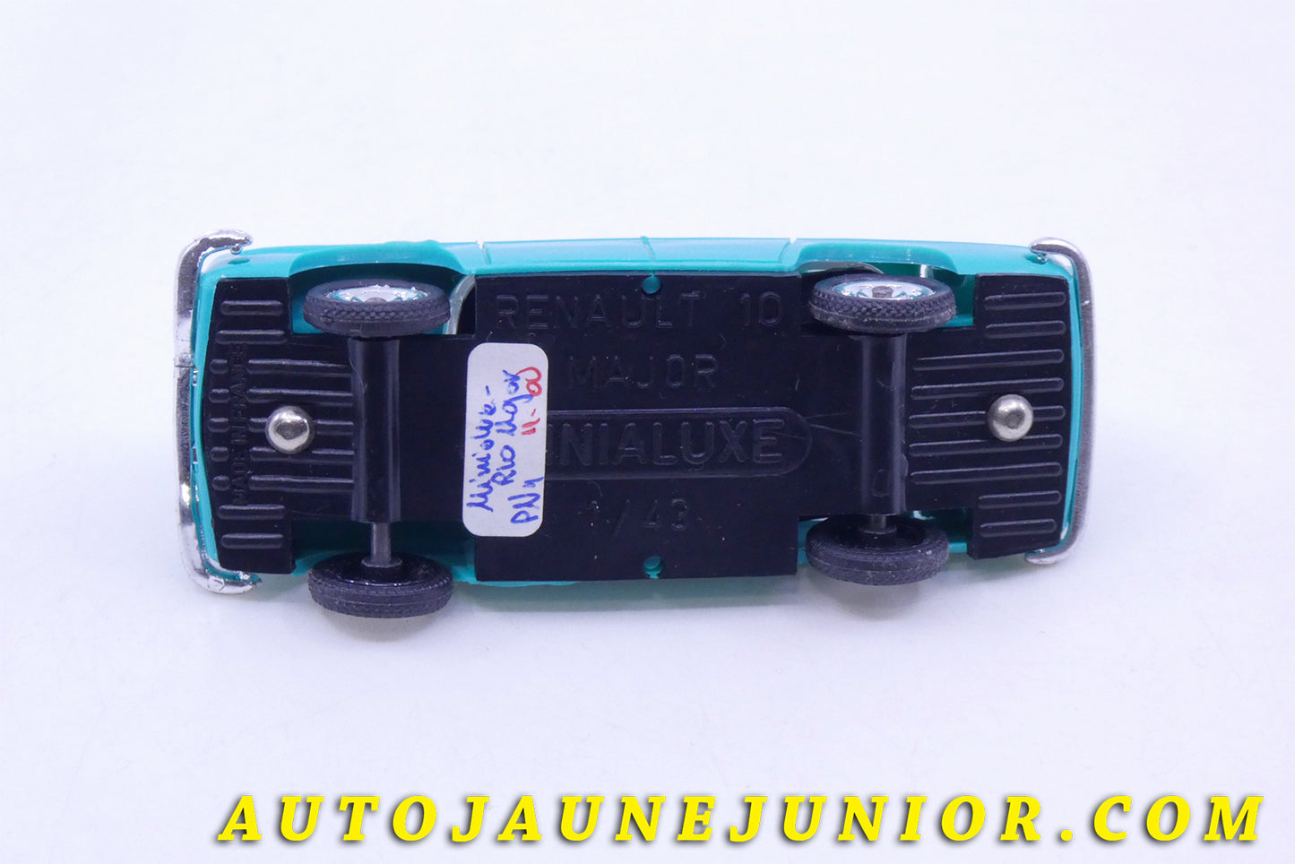 Le #10107 - Minialuxe - Renault - R 10 Major est en vente sur Auto Jaune Junior ! Tekno, Politoys, Mebetoys, Mercury, Joal, Diapet, Märklin, TootsieToys.Vous avez le même jouet ? Profitez de notre expertise pour vous accompagner dans la vente de vos modèles ou votre collection ! Nous achetons tous lots de miniatures ! Contactez nous ! contact@autojaunejunior.com.
