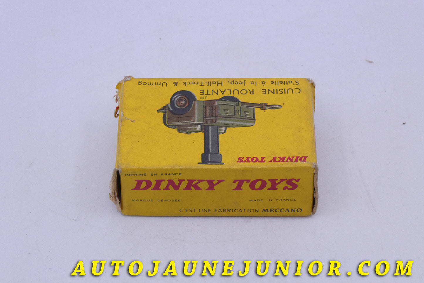 Le Dinky Toys Remorque Cuisine Marion est en vente sur Auto Jaune Junior ! Découvrez nos collections de diecast Tekno, Politoys, Mebetoys, Mercury, Joal, Diapet, Märklin, TootsieToys.AutoJaune Junior ; Vous avez le même jouet ? Profitez de notre expertise pour vous accompagner dans la vente de vos modèles ou votre collection ! Nous achetons tous lots de miniatures ! Contactez nous !