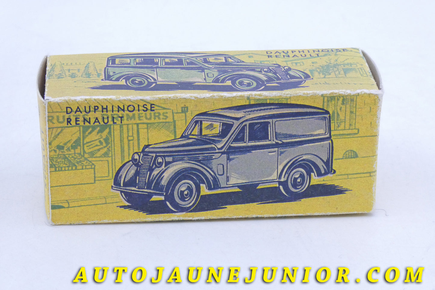 Le C-I-J Renault Dauphinoise 300Kg - Boite "repro" est en vente sur Auto Jaune Junior ! Découvrez nos collections de diecast Tekno, Politoys, Mebetoys, Mercury, Joal, Diapet, Märklin, TootsieToys.AutoJaune Junior ; Vous avez le même jouet ? Profitez de notre expertise pour vous accompagner dans la vente de vos modèles ou votre collection ! Nous achetons tous lots de miniatures ! Contactez nous !