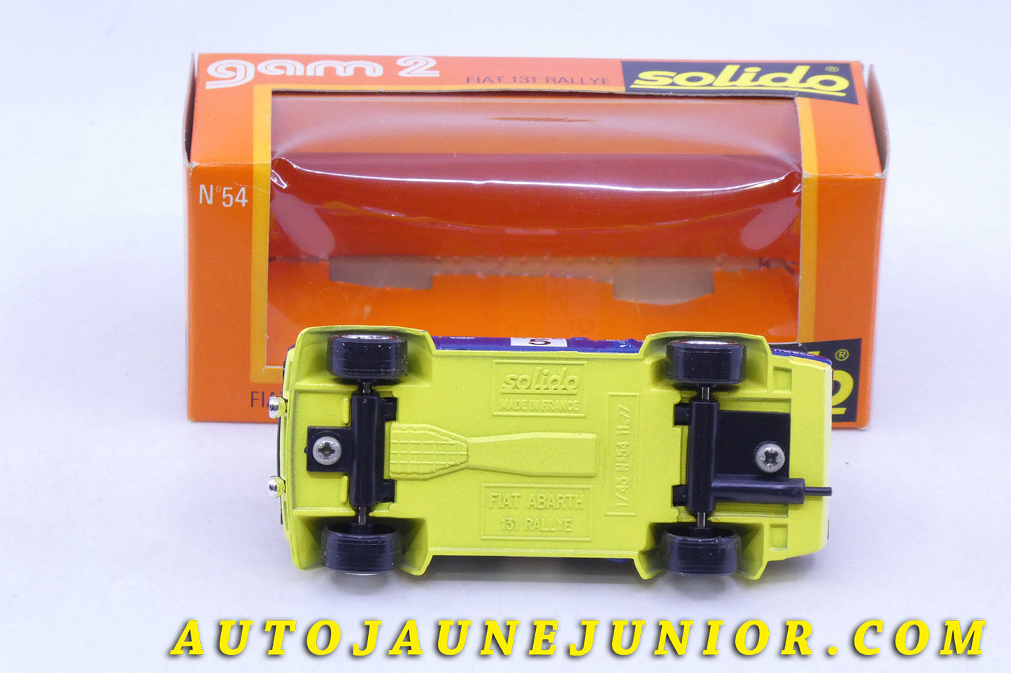 Le Solido Fiat 131 Rallye "Rallye du Maroc" est en vente sur Auto Jaune Junior ! Découvrez nos collections de diecast Tekno, Politoys, Mebetoys, Mercury, Joal, Diapet, Märklin, TootsieToys.AutoJaune Junior ; Vous avez le même jouet ? Profitez de notre expertise pour vous accompagner dans la vente de vos modèles ou votre collection ! Nous achetons tous lots de miniatures ! Contactez nous !
