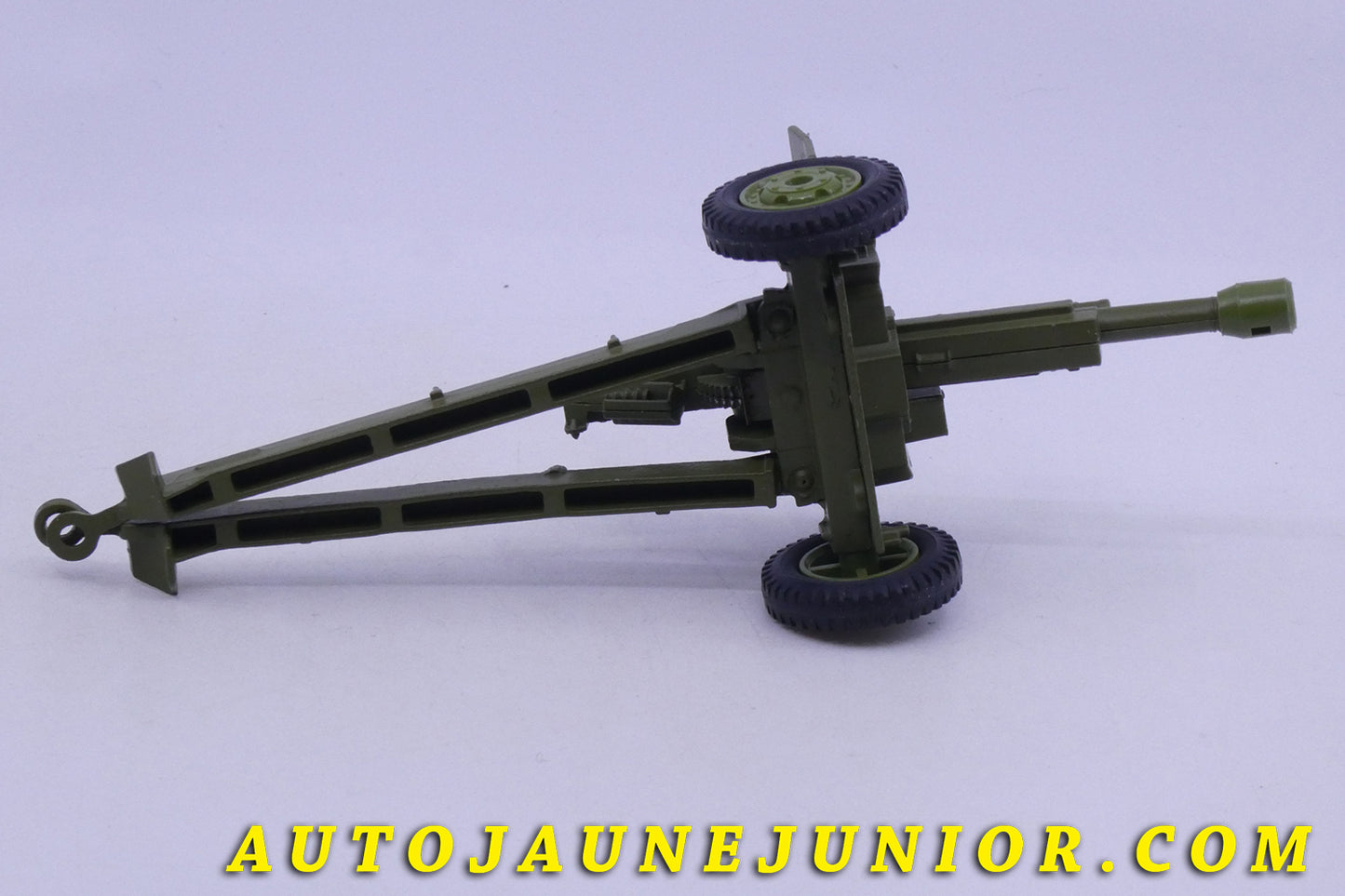 Le Dinky Toys Autre Canon 105 mm est en vente sur Auto Jaune Junior ! Découvrez nos collections de diecast Tekno, Politoys, Mebetoys, Mercury, Joal, Diapet, Märklin, TootsieToys.AutoJaune Junior ; Vous avez le même jouet ? Profitez de notre expertise pour vous accompagner dans la vente de vos modèles ou votre collection ! Nous achetons tous lots de miniatures ! Contactez nous !