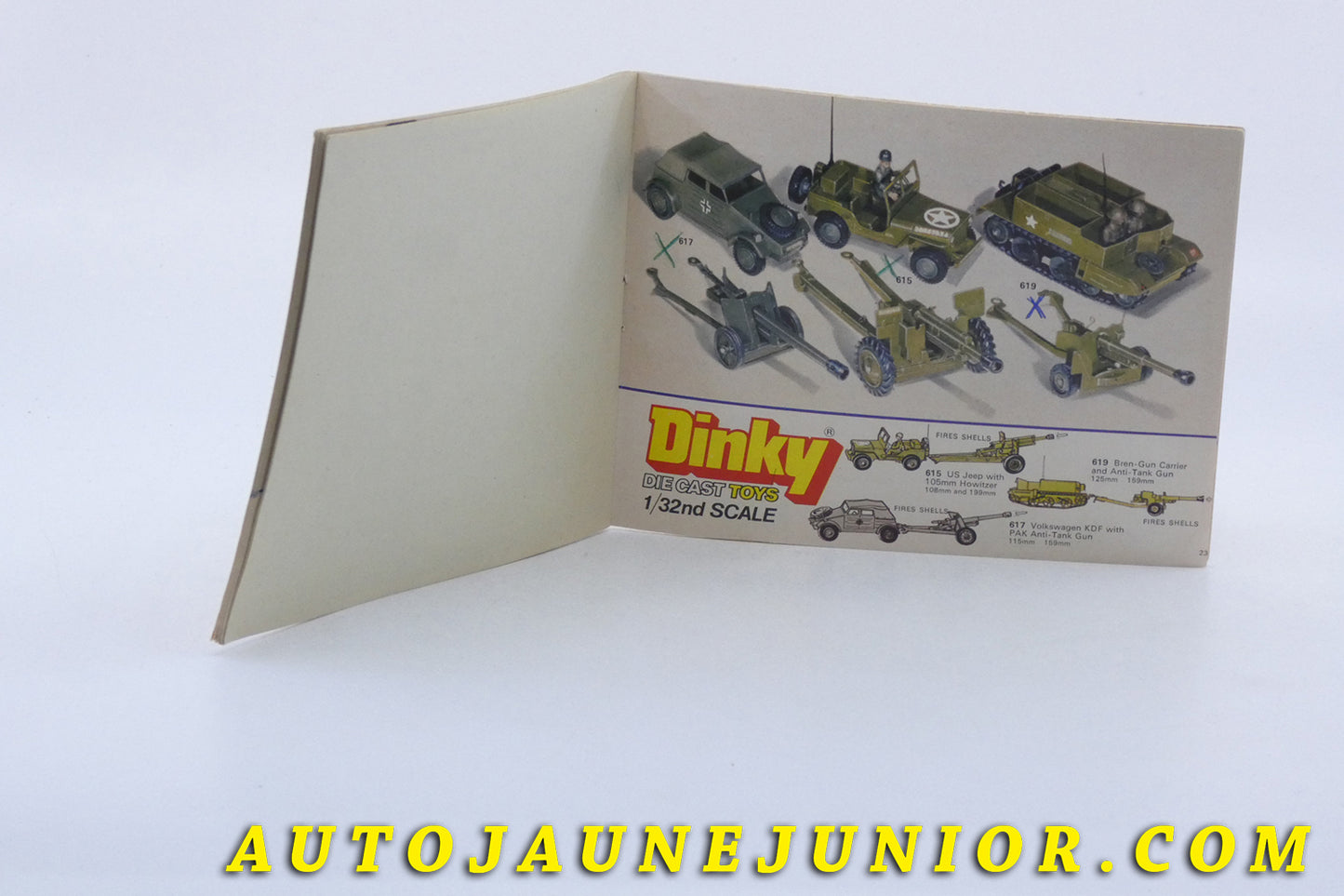 Le Dinky Toys Document Catalogue #13 est en vente sur Auto Jaune Junior ! Découvrez nos collections de diecast Tekno, Politoys, Mebetoys, Mercury, Joal, Diapet, Märklin, TootsieToys.AutoJaune Junior ; Vous avez le même jouet ? Profitez de notre expertise pour vous accompagner dans la vente de vos modèles ou votre collection ! Nous achetons tous lots de miniatures ! Contactez nous !