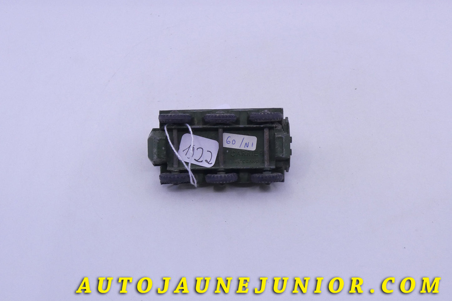 Le Dinky Toys Saracem engin blindé à 6 roues est en vente sur Auto Jaune Junior ! Découvrez nos collections de diecast Tekno, Politoys, Mebetoys, Mercury, Joal, Diapet, Märklin, TootsieToys.AutoJaune Junior ; Vous avez le même jouet ? Profitez de notre expertise pour vous accompagner dans la vente de vos modèles ou votre collection ! Nous achetons tous lots de miniatures ! Contactez nous !