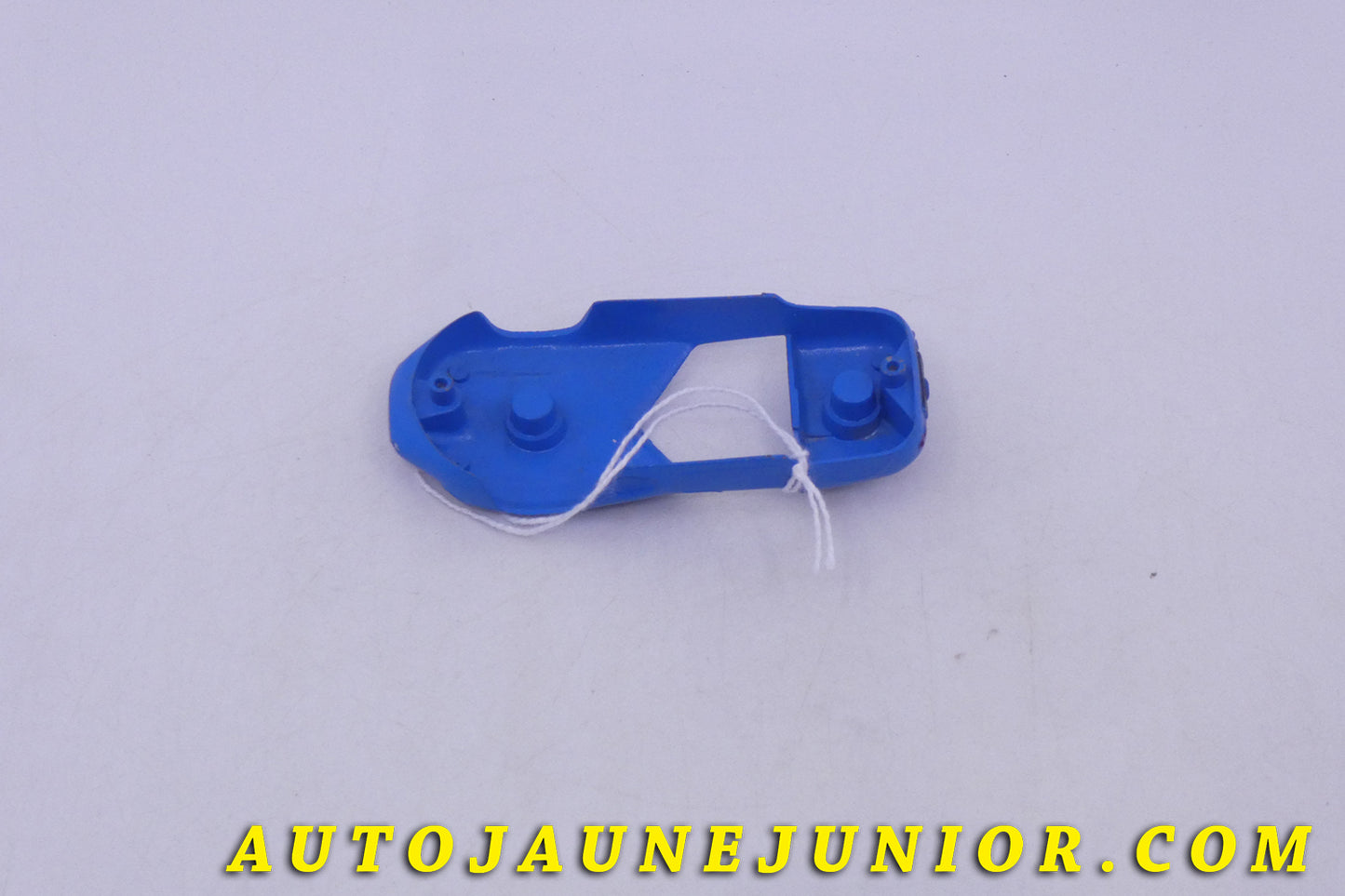 Le Solido Autre Barquette Course - Dynam est en vente sur Auto Jaune Junior ! Découvrez nos collections de diecast Tekno, Politoys, Mebetoys, Mercury, Joal, Diapet, Märklin, TootsieToys.AutoJaune Junior ; Vous avez le même jouet ? Profitez de notre expertise pour vous accompagner dans la vente de vos modèles ou votre collection ! Nous achetons tous lots de miniatures ! Contactez nous !