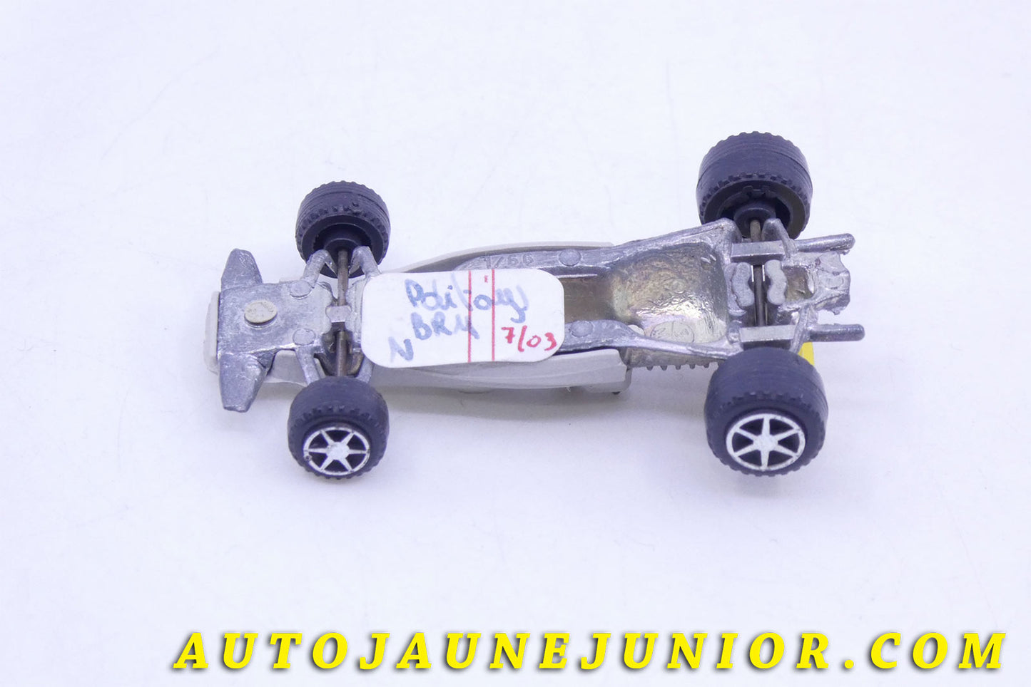 Le #1877 - Barlux - Ford - Lotus est en vente sur Auto Jaune Junior ! Tekno, Politoys, Mebetoys, Mercury, Joal, Diapet, Märklin, TootsieToys.Vous avez le même jouet ? Profitez de notre expertise pour vous accompagner dans la vente de vos modèles ou votre collection ! Nous achetons tous lots de miniatures ! Contactez nous ! contact@autojaunejunior.com.
