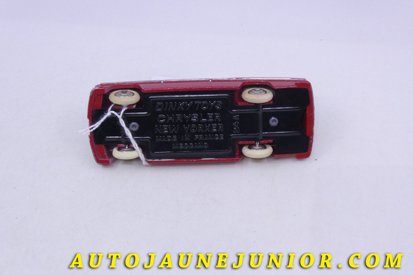 #2262 - Dinky Toys - Chrysler - New Yorker
