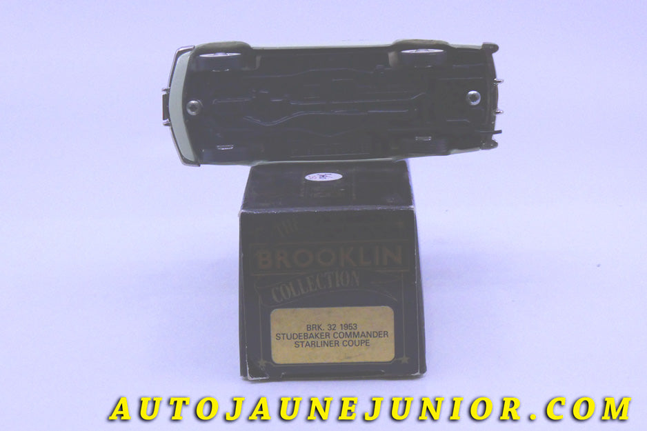 Le #2441 - Brooklin - Studebaker - Commander Starliner Coupé "1953" est en vente sur Auto Jaune Junior ! Tekno, Politoys, Mebetoys, Mercury, Joal, Diapet, Märklin, TootsieToys.Vous avez le même jouet ? Profitez de notre expertise pour vous accompagner dans la vente de vos modèles ou votre collection ! Nous achetons tous lots de miniatures ! Contactez nous ! contact@autojaunejunior.com.