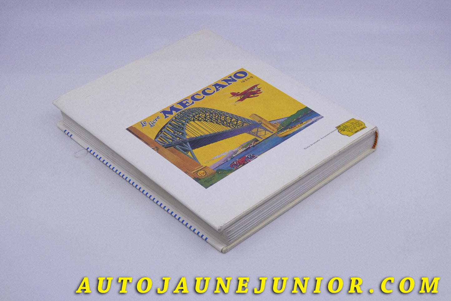 Le Dinky Toys & SuperToys Livre JM Roulet (première édition) est en vente sur Auto Jaune Junior ! Découvrez nos collections de diecast Tekno, Politoys, Mebetoys, Mercury, Joal, Diapet, Märklin, TootsieToys.AutoJaune Junior ; Vous avez le même jouet ? Profitez de notre expertise pour vous accompagner dans la vente de vos modèles ou votre collection ! Nous achetons tous lots de miniatures ! Contactez nous !