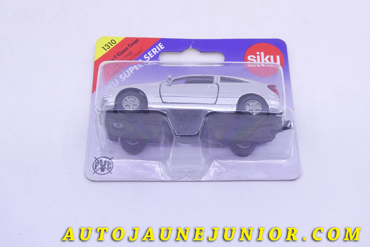 Le Siku Mercedes C-Klasse coupé est en vente sur Auto Jaune Junior ! Découvrez nos collections de diecast Tekno, Politoys, Mebetoys, Mercury, Joal, Diapet, Märklin, TootsieToys.AutoJaune Junior ; Vous avez le même jouet ? Profitez de notre expertise pour vous accompagner dans la vente de vos modèles ou votre collection ! Nous achetons tous lots de miniatures ! Contactez nous !