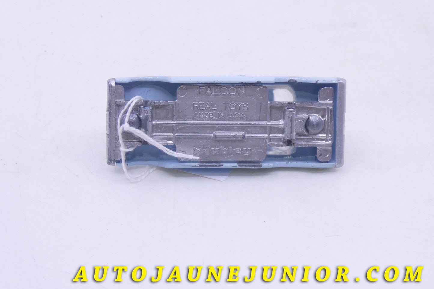 Le Autre Fabriquant Alfa Roméo Remplir nom du modèle est en vente sur Auto Jaune Junior ! Découvrez nos collections de diecast Tekno, Politoys, Mebetoys, Mercury, Joal, Diapet, Märklin, TootsieToys.AutoJaune Junior ; Vous avez le même jouet ? Profitez de notre expertise pour vous accompagner dans la vente de vos modèles ou votre collection ! Nous achetons tous lots de miniatures ! Contactez nous !