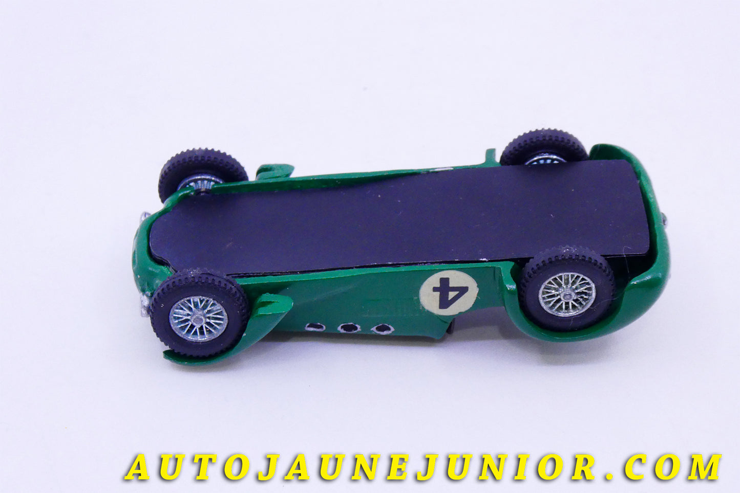 Le #3432 - GP Model - Allard - Le Mans 1950 #4 est en vente sur Auto Jaune Junior ! Tekno, Politoys, Mebetoys, Mercury, Joal, Diapet, Märklin, TootsieToys.Vous avez le même jouet ? Profitez de notre expertise pour vous accompagner dans la vente de vos modèles ou votre collection ! Nous achetons tous lots de miniatures ! Contactez nous ! contact@autojaunejunior.com.
