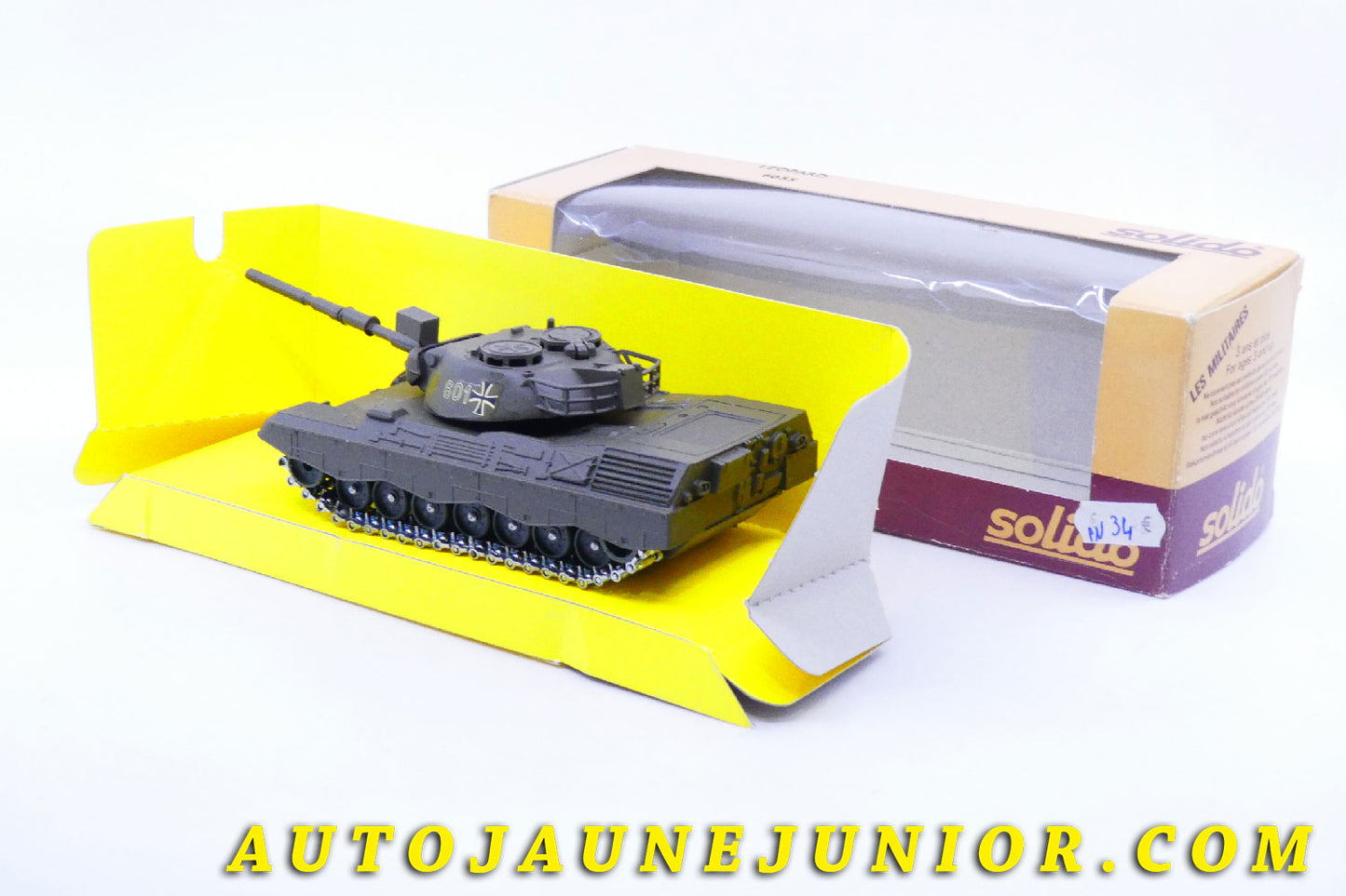 Le #3506 - Solido - Char - Leopard #601 est en vente sur Auto Jaune Junior ! Tekno, Politoys, Mebetoys, Mercury, Joal, Diapet, Märklin, TootsieToys.Vous avez le même jouet ? Profitez de notre expertise pour vous accompagner dans la vente de vos modèles ou votre collection ! Nous achetons tous lots de miniatures ! Contactez nous ! contact@autojaunejunior.com.
