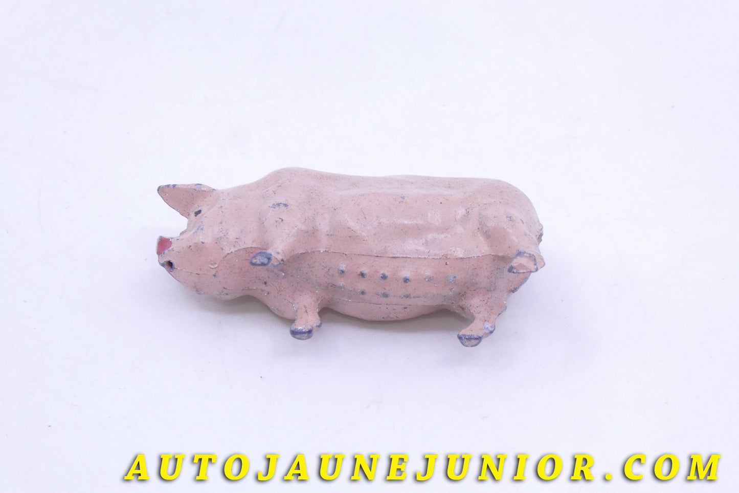Le #3608 - PH (France) - Animal - Porc est en vente sur Auto Jaune Junior ! Tekno, Politoys, Mebetoys, Mercury, Joal, Diapet, Märklin, TootsieToys.Vous avez le même jouet ? Profitez de notre expertise pour vous accompagner dans la vente de vos modèles ou votre collection ! Nous achetons tous lots de miniatures ! Contactez nous ! contact@autojaunejunior.com.