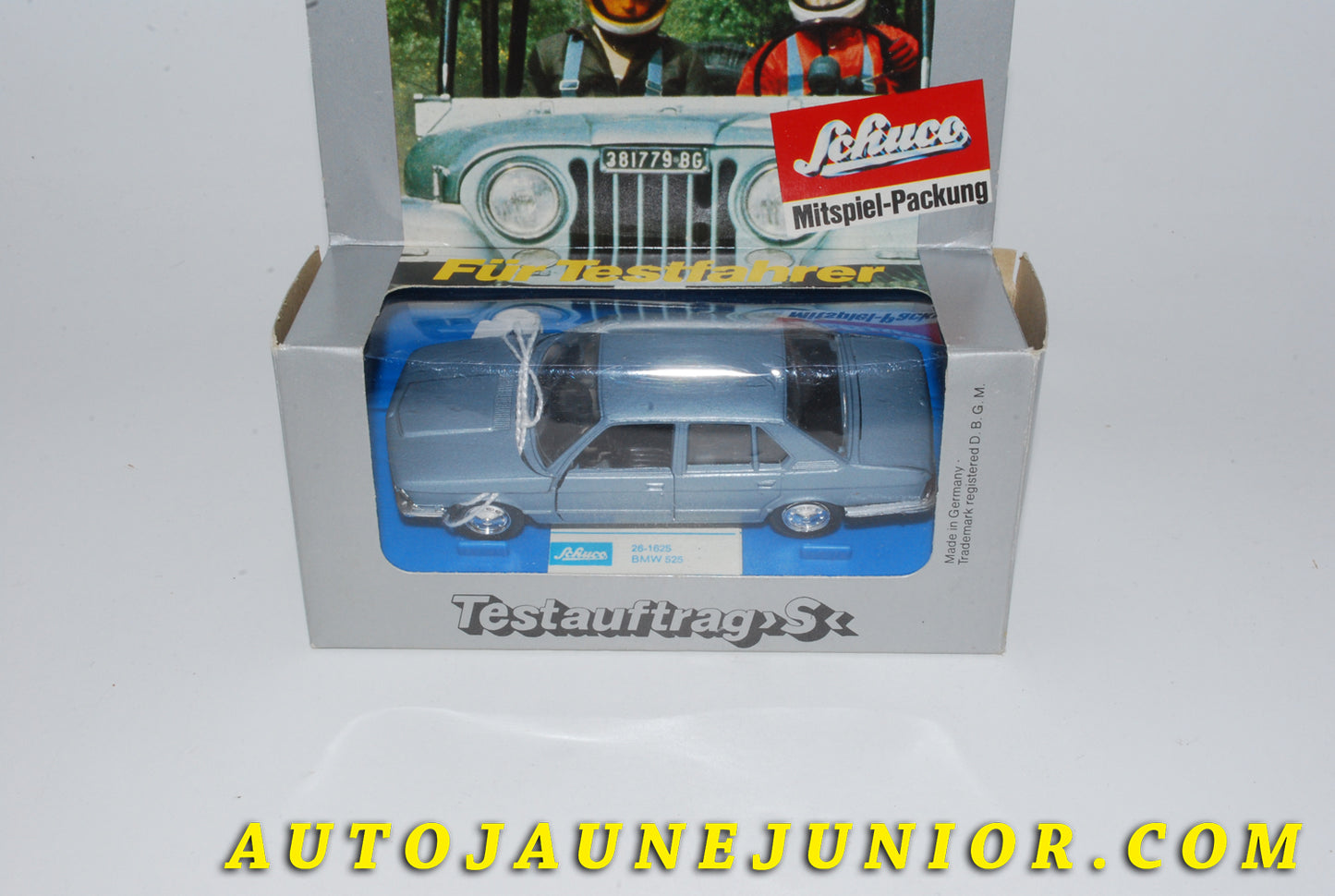 Le #3742 - Schuco - BMW - 525 berline est en vente sur Auto Jaune Junior ! Tekno, Politoys, Mebetoys, Mercury, Joal, Diapet, Märklin, TootsieToys.Vous avez le même jouet ? Profitez de notre expertise pour vous accompagner dans la vente de vos modèles ou votre collection ! Nous achetons tous lots de miniatures ! Contactez nous ! contact@autojaunejunior.com.