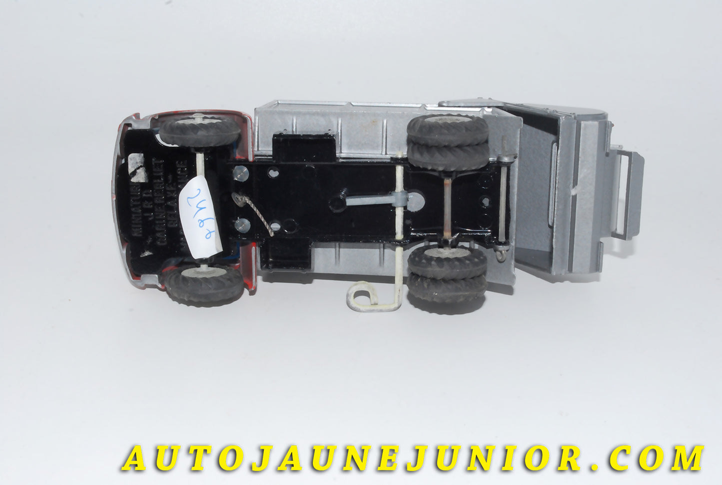 Le #4119 - JRD - Berliet - GAK Bennes à ordures F.Genève est en vente sur Auto Jaune Junior ! Tekno, Politoys, Mebetoys, Mercury, Joal, Diapet, Märklin, TootsieToys.Vous avez le même jouet ? Profitez de notre expertise pour vous accompagner dans la vente de vos modèles ou votre collection ! Nous achetons tous lots de miniatures ! Contactez nous ! contact@autojaunejunior.com.