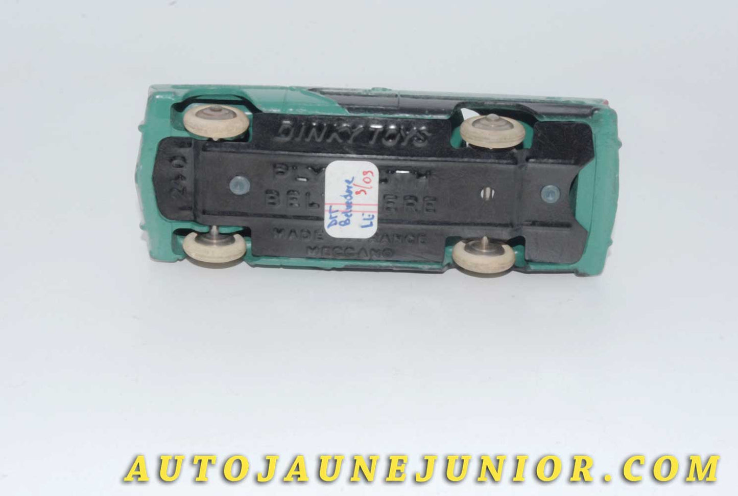 #4523 - Dinky Toys - Plymouth - Belvedere