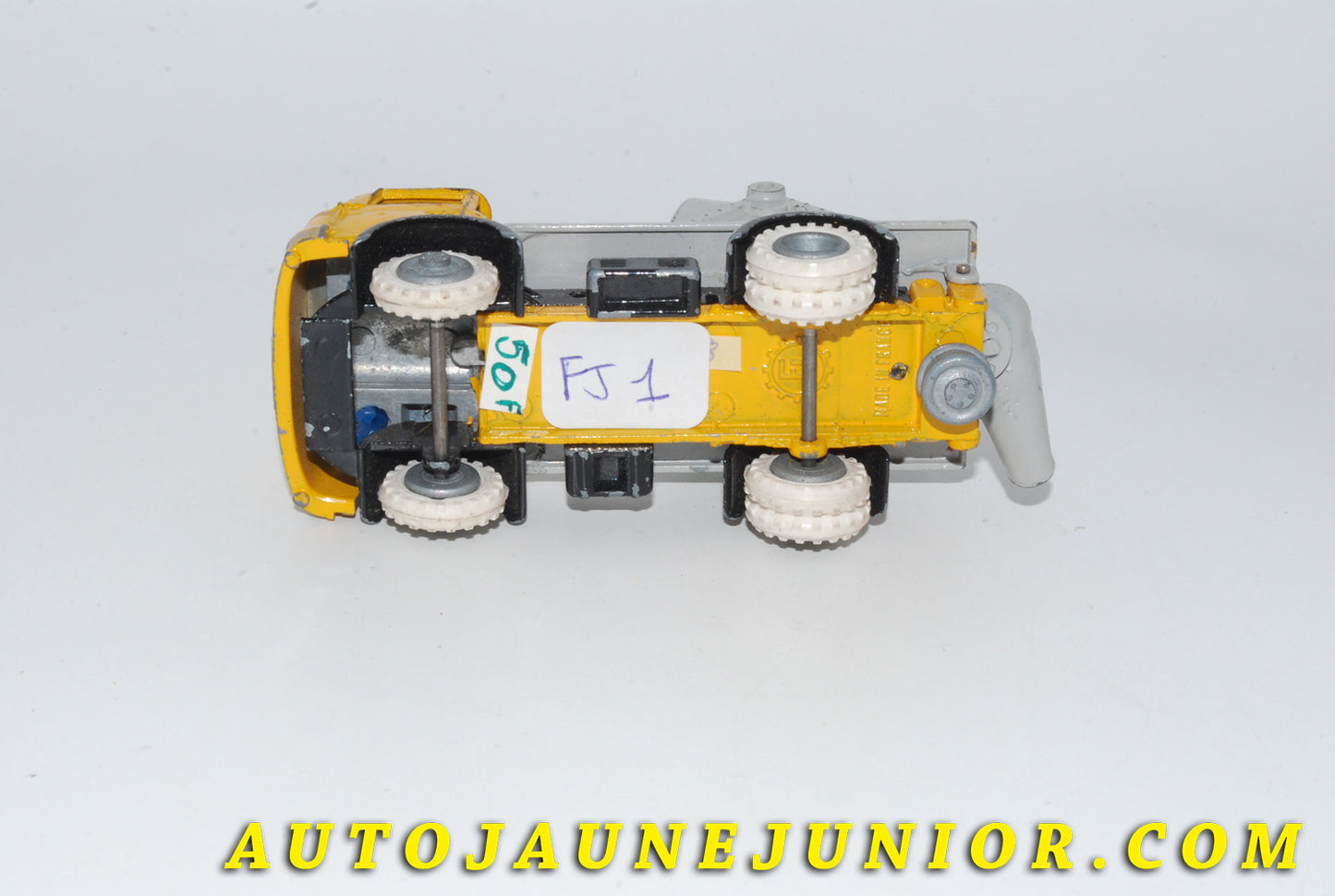 Le #4747 - France Jouet - Berliet - GAK Bétonnière (Malaxeur) est en vente sur Auto Jaune Junior ! Tekno, Politoys, Mebetoys, Mercury, Joal, Diapet, Märklin, TootsieToys.Vous avez le même jouet ? Profitez de notre expertise pour vous accompagner dans la vente de vos modèles ou votre collection ! Nous achetons tous lots de miniatures ! Contactez nous ! contact@autojaunejunior.com.