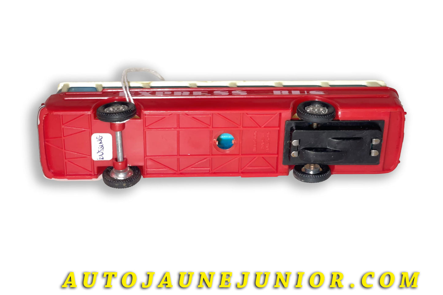 Le Blue Box Bussing Autocar de ligne "Express Bus" est en vente sur Auto Jaune Junior ! Découvrez nos collections de diecast Tekno, Politoys, Mebetoys, Mercury, Joal, Diapet, Märklin, TootsieToys.AutoJaune Junior ; Vous avez le même jouet ? Profitez de notre expertise pour vous accompagner dans la vente de vos modèles ou votre collection ! Nous achetons tous lots de miniatures ! Contactez nous !