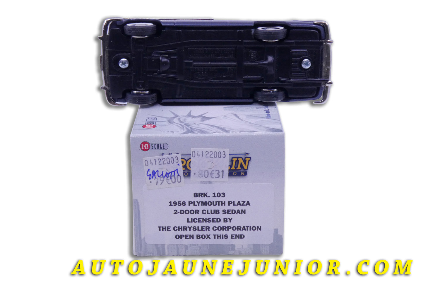 Le Brooklin Plymouth Plaza 2 Portes Club Sedan (Licensed by Chrysler Corporation) est en vente sur Auto Jaune Junior ! Découvrez nos collections de diecast Tekno, Politoys, Mebetoys, Mercury, Joal, Diapet, Märklin, TootsieToys.AutoJaune Junior ; Vous avez le même jouet ? Profitez de notre expertise pour vous accompagner dans la vente de vos modèles ou votre collection ! Nous achetons tous lots de miniatures ! Contactez nous !