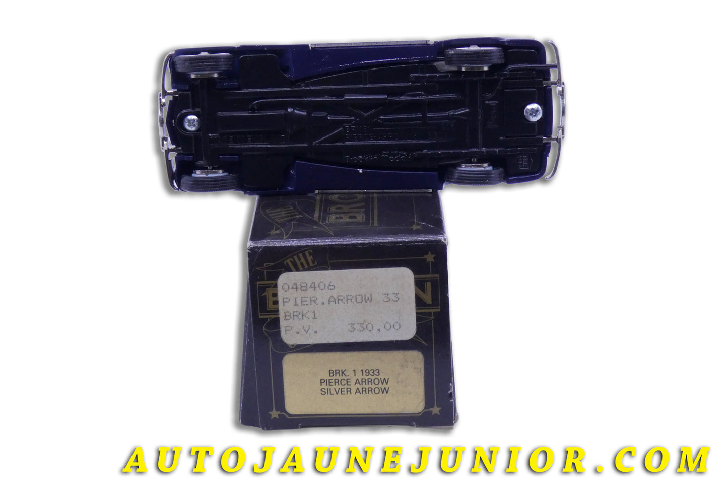 Le Brooklin Pierce ArrowMotor Car Company Silver Arrow 1933 #1 est en vente sur Auto Jaune Junior ! Découvrez nos collections de diecast Tekno, Politoys, Mebetoys, Mercury, Joal, Diapet, Märklin, TootsieToys.AutoJaune Junior ; Vous avez le même jouet ? Profitez de notre expertise pour vous accompagner dans la vente de vos modèles ou votre collection ! Nous achetons tous lots de miniatures ! Contactez nous !