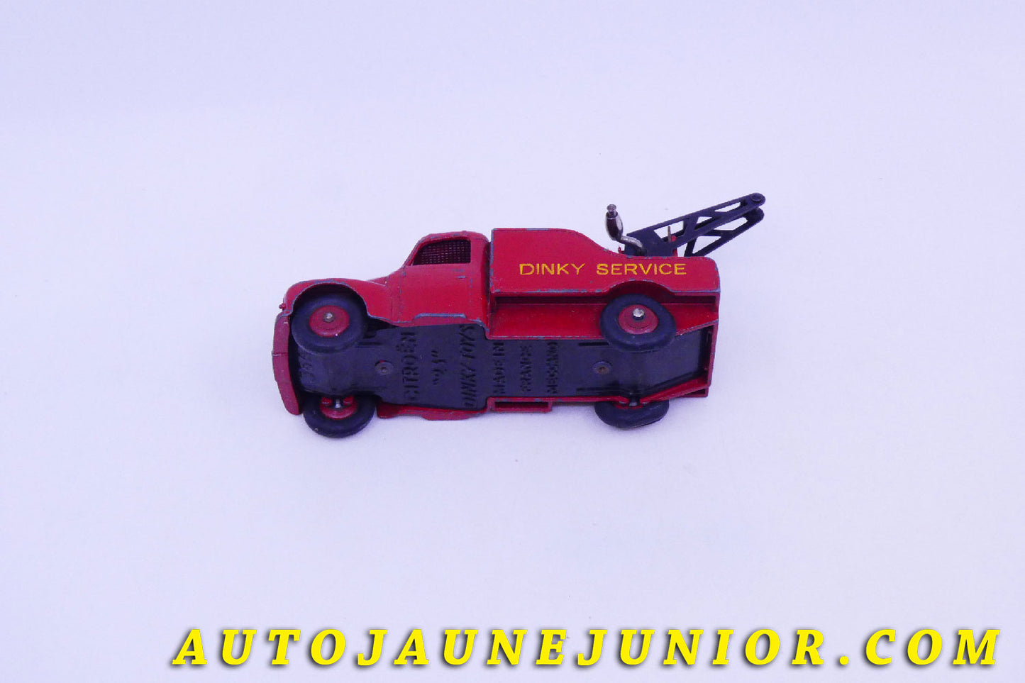 Le #5424 - Dinky Toys - Citroën - U23 Dépanneuse est en vente sur Auto Jaune Junior ! Tekno, Politoys, Mebetoys, Mercury, Joal, Diapet, Märklin, TootsieToys.Vous avez le même jouet ? Profitez de notre expertise pour vous accompagner dans la vente de vos modèles ou votre collection ! Nous achetons tous lots de miniatures ! Contactez nous ! contact@autojaunejunior.com.