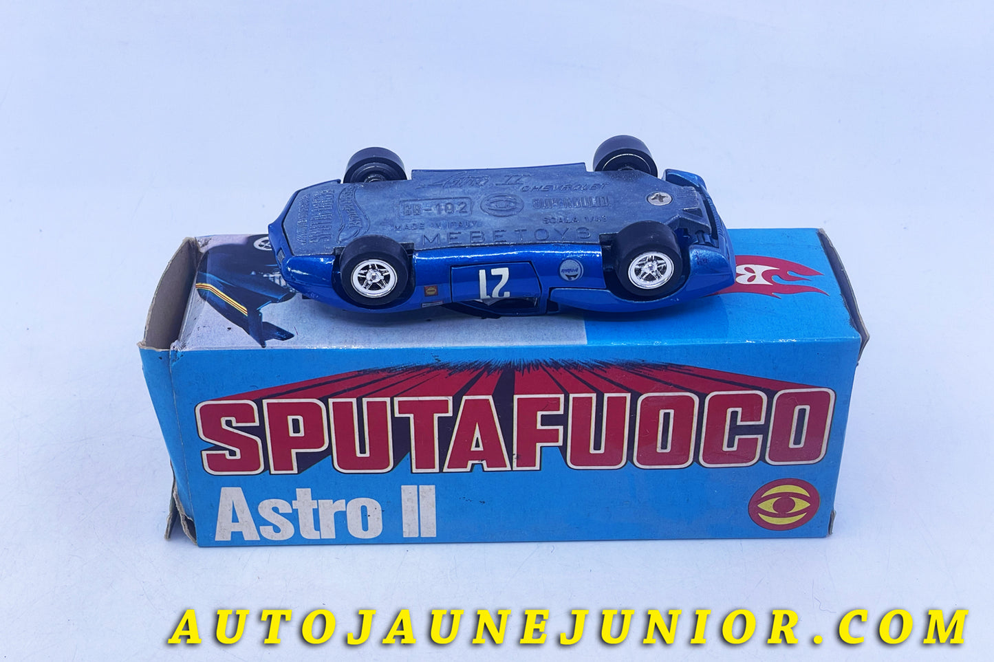 Le #6306 - Mebetoys - Chevrolet - Astro II Bruciapista est en vente sur Auto Jaune Junior ! Tekno, Politoys, Mebetoys, Mercury, Joal, Diapet, Märklin, TootsieToys.Vous avez le même jouet ? Profitez de notre expertise pour vous accompagner dans la vente de vos modèles ou votre collection ! Nous achetons tous lots de miniatures ! Contactez nous ! contact@autojaunejunior.com.
