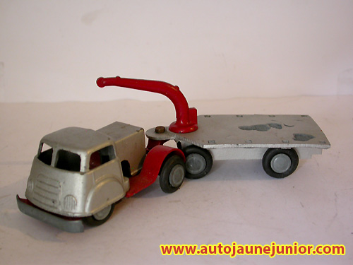 Camion Junior avec remorque et palan