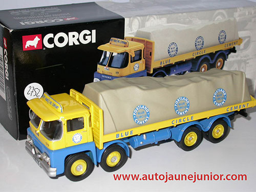 Corgi Toys Blue circle cement