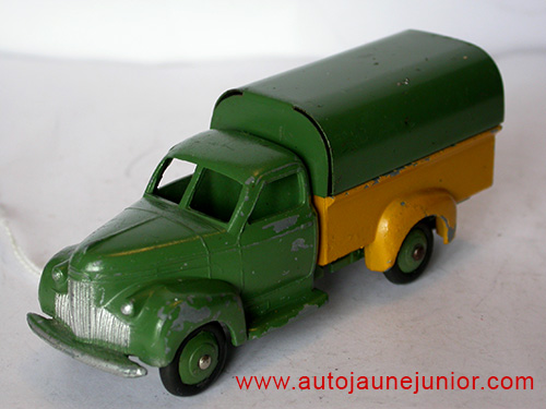 Dinky Toys France Camionnette bâchée type 3