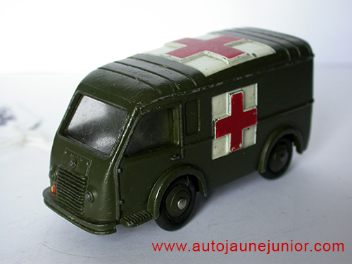 Dinky Toys France Carrier ambulance