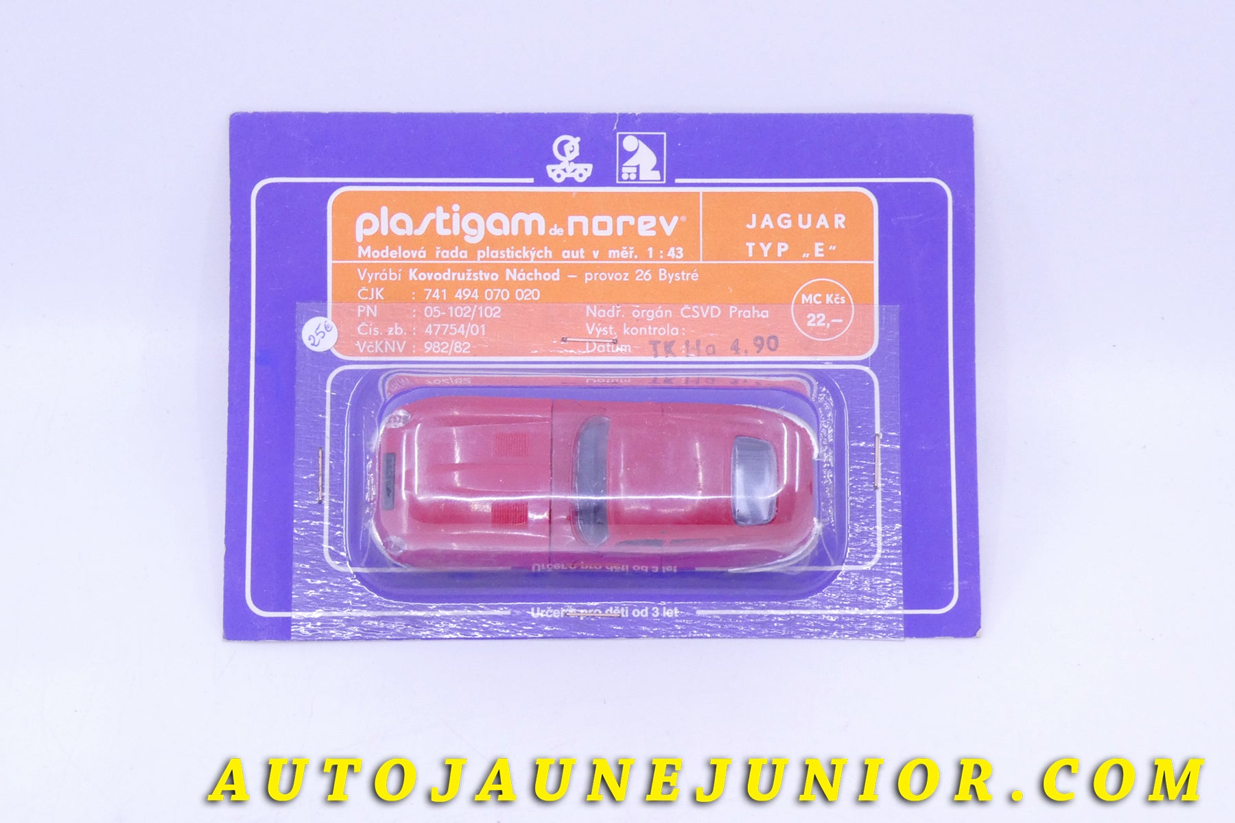 Le Norev Jaguar Type E (Rare !) est en vente sur Auto Jaune Junior ! Découvrez nos collections de diecast Dinky-Toys, Corgi, Corgi-Toys, Solido, Norev… AutoJaune Junior ; Retrouvez AutoJauneJunior au magasin AutoJaune Paris, ouvert en 1984 par Vincent Espinasse. 