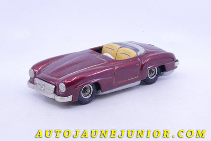 Le CKO Mercedes 190sl cabriolet  est en vente sur Auto Jaune Junior ! Découvrez nos collections de diecast Dinky-Toys, Corgi, Corgi-Toys, Solido, Norev… AutoJaune Junior ; Retrouvez AutoJauneJunior au magasin AutoJaune Paris, ouvert en 1984 par Vincent Espinasse. 