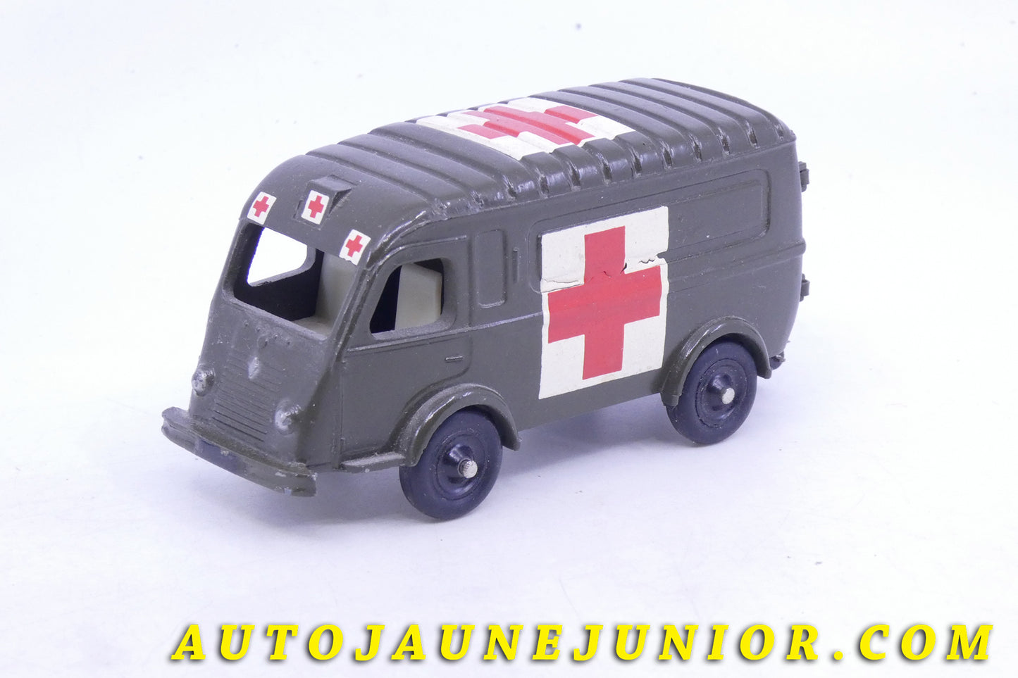 Le C-I-J Renault 1000Kgs fourgon ambulance militaire est en vente sur Auto Jaune Junior ! Découvrez nos collections de diecast Dinky-Toys, Corgi, Corgi-Toys, Solido, Norev… AutoJaune Junior ; Retrouvez AutoJauneJunior au magasin AutoJaune Paris, ouvert en 1984 par Vincent Espinasse. 