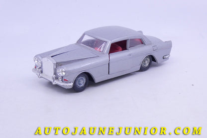Le Politoys Rolls Royce Silver Cloud III est en vente sur Auto Jaune Junior ! Découvrez nos collections de diecast Dinky-Toys, Corgi, Corgi-Toys, Solido, Norev… AutoJaune Junior ; Retrouvez AutoJauneJunior au magasin AutoJaune Paris, ouvert en 1984 par Vincent Espinasse. 