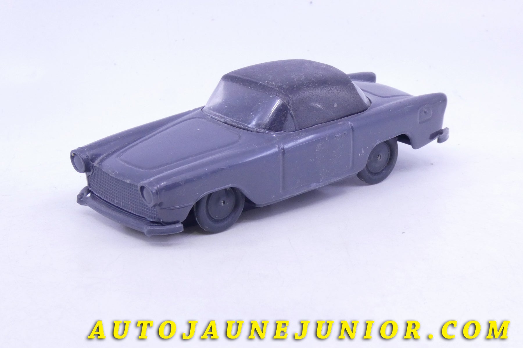 Le Clé Simca Océane- Hard Top mécanique est en vente sur Auto Jaune Junior ! Découvrez nos collections de diecast Dinky-Toys, Corgi, Corgi-Toys, Solido, Norev… AutoJaune Junior ; Retrouvez AutoJauneJunior au magasin AutoJaune Paris, ouvert en 1984 par Vincent Espinasse. 