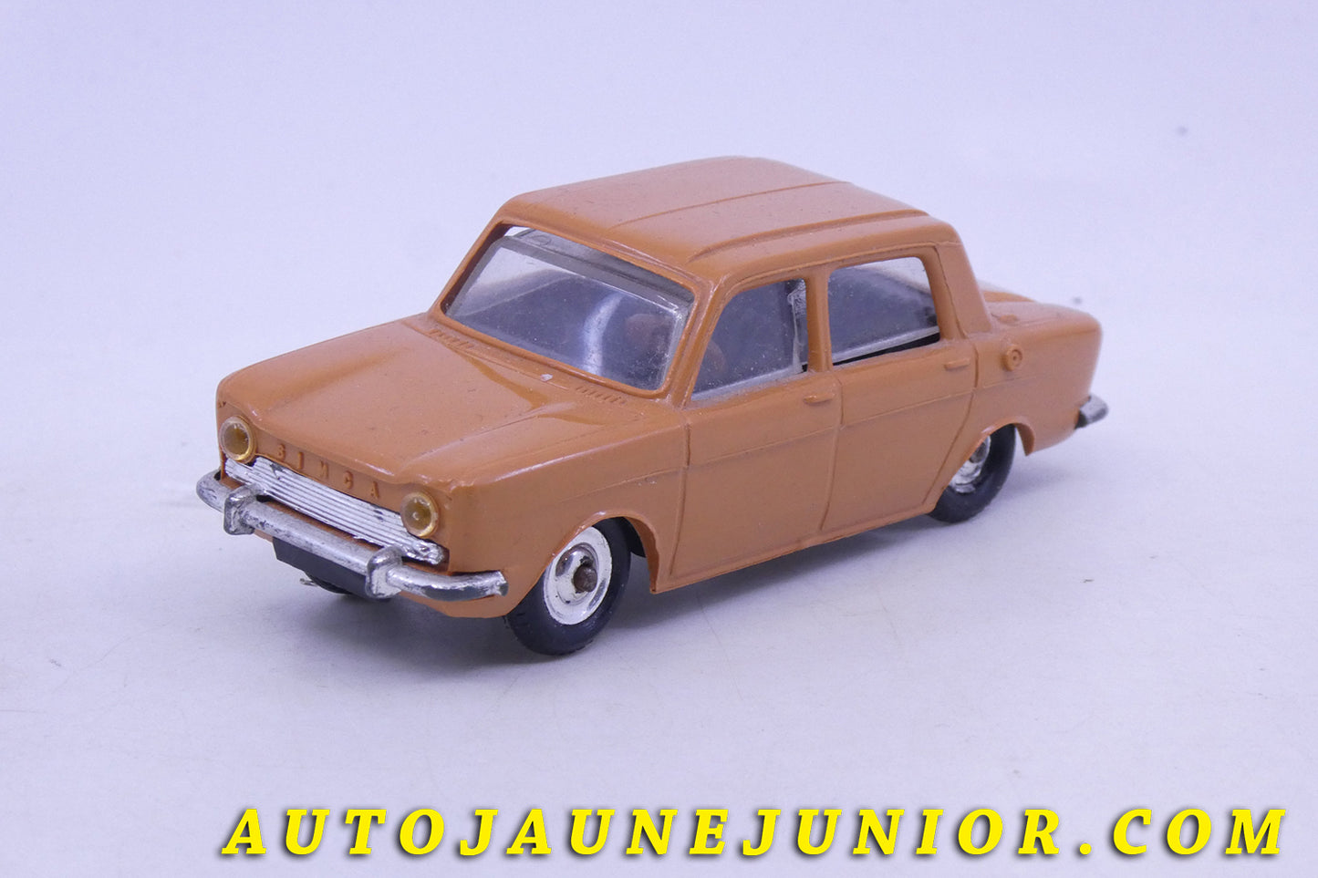 Le Minialuxe Simca 1000 est en vente sur Auto Jaune Junior ! Découvrez nos collections de diecast Dinky-Toys, Corgi, Corgi-Toys, Solido, Norev… AutoJaune Junior ; Retrouvez AutoJauneJunior au magasin AutoJaune Paris, ouvert en 1984 par Vincent Espinasse. 
