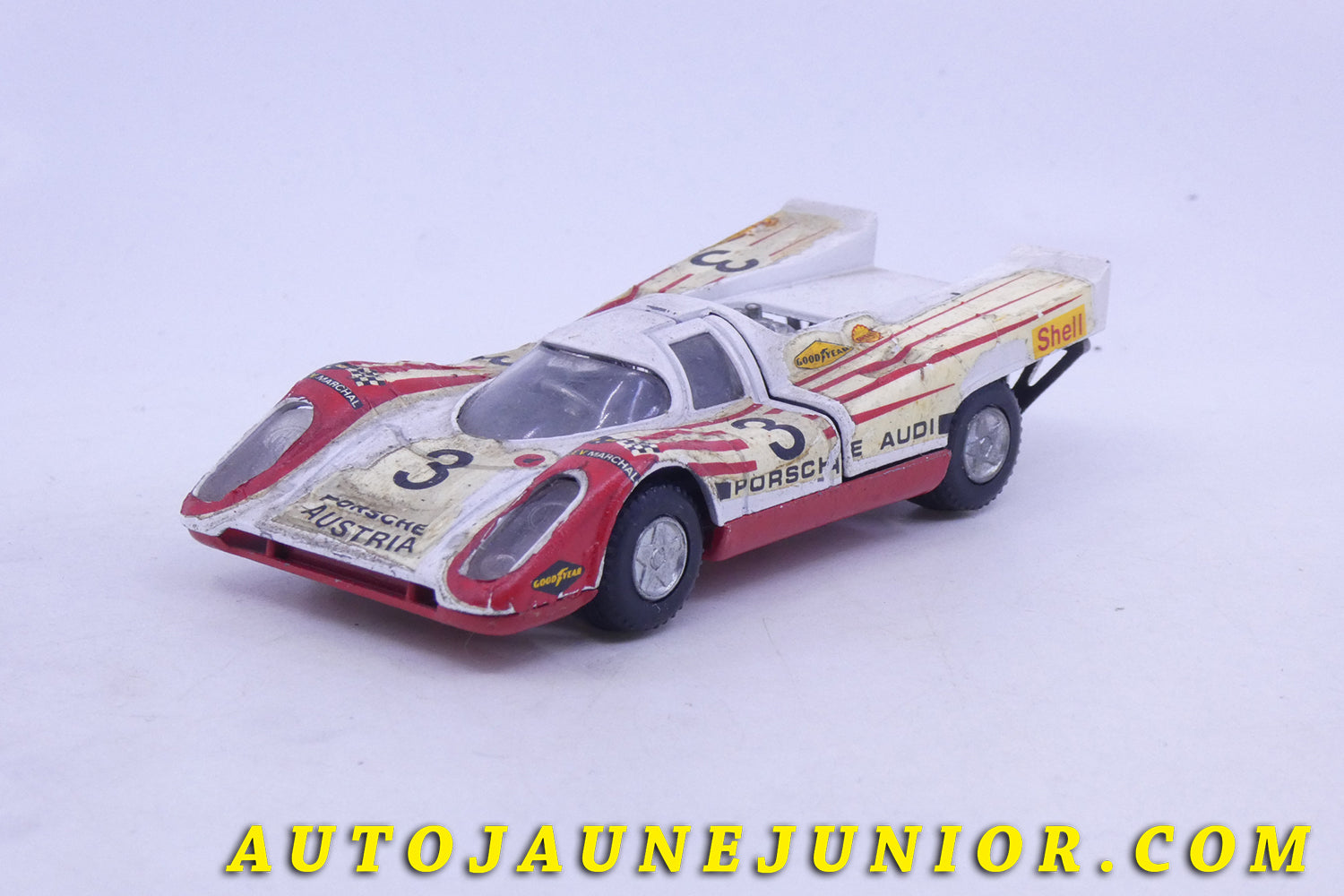 Le Mercury Porsche 917 #3 Daytona 1970 est en vente sur Auto Jaune Junior ! Découvrez nos collections de diecast Dinky-Toys, Corgi, Corgi-Toys, Solido, Norev… AutoJaune Junior ; Retrouvez AutoJauneJunior au magasin AutoJaune Paris, ouvert en 1984 par Vincent Espinasse. 