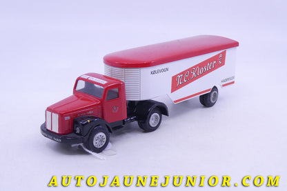 Le Tekno Scania  75 tracteur semi remorque fourgon "NC-Kloster" (Version restaurée) est en vente sur Auto Jaune Junior ! Découvrez nos collections de diecast Dinky-Toys, Corgi, Corgi-Toys, Solido, Norev… AutoJaune Junior ; Retrouvez AutoJauneJunior au magasin AutoJaune Paris, ouvert en 1984 par Vincent Espinasse. 
