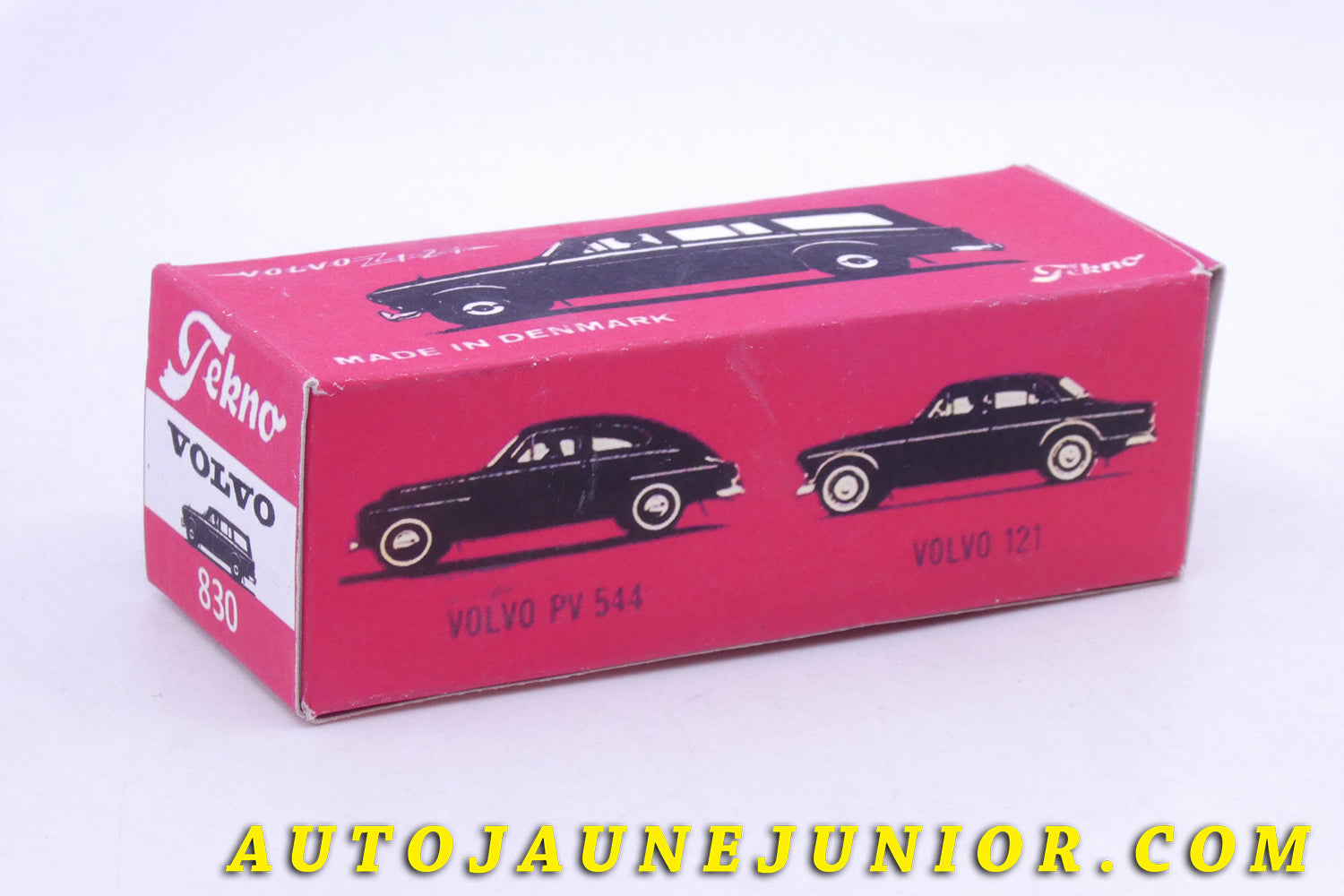 Le Tekno Volvo Amazon -Boite "Repro"  est en vente sur Auto Jaune Junior ! Découvrez nos collections de diecast Dinky-Toys, Corgi, Corgi-Toys, Solido, Norev… AutoJaune Junior ; Retrouvez AutoJauneJunior au magasin AutoJaune Paris, ouvert en 1984 par Vincent Espinasse. 