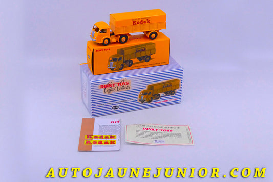 Le Atlas Panhard Coffret Collector Semi remorque Kodak est en vente sur Auto Jaune Junior ! Découvrez nos collections de diecast Dinky-Toys, Corgi, Corgi-Toys, Solido, Norev… AutoJaune Junior ; Retrouvez AutoJauneJunior au magasin AutoJaune Paris, ouvert en 1984 par Vincent Espinasse. 