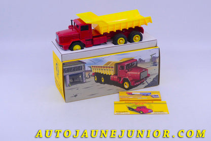 Le Atlas Berliet GBO Benne carrière 6x6 est en vente sur Auto Jaune Junior ! Découvrez nos collections de diecast Dinky-Toys, Corgi, Corgi-Toys, Solido, Norev… AutoJaune Junior ; Retrouvez AutoJauneJunior au magasin AutoJaune Paris, ouvert en 1984 par Vincent Espinasse. 