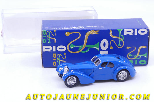 Le Rio Bugatti 57 SC Atlantic coupé 1938 est en vente sur Auto Jaune Junior ! Découvrez nos collections de diecast Dinky-Toys, Corgi, Corgi-Toys, Solido, Norev… AutoJaune Junior ; Retrouvez AutoJauneJunior au magasin AutoJaune Paris, ouvert en 1984 par Vincent Espinasse. 