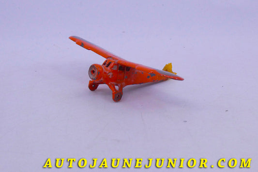 Le Dinky Toys Avion Potez 58 - Monomoteur est en vente sur Auto Jaune Junior ! Découvrez nos collections de diecast Dinky-Toys, Corgi, Corgi-Toys, Solido, Norev… AutoJaune Junior ; Retrouvez AutoJauneJunior au magasin AutoJaune Paris, ouvert en 1984 par Vincent Espinasse. 